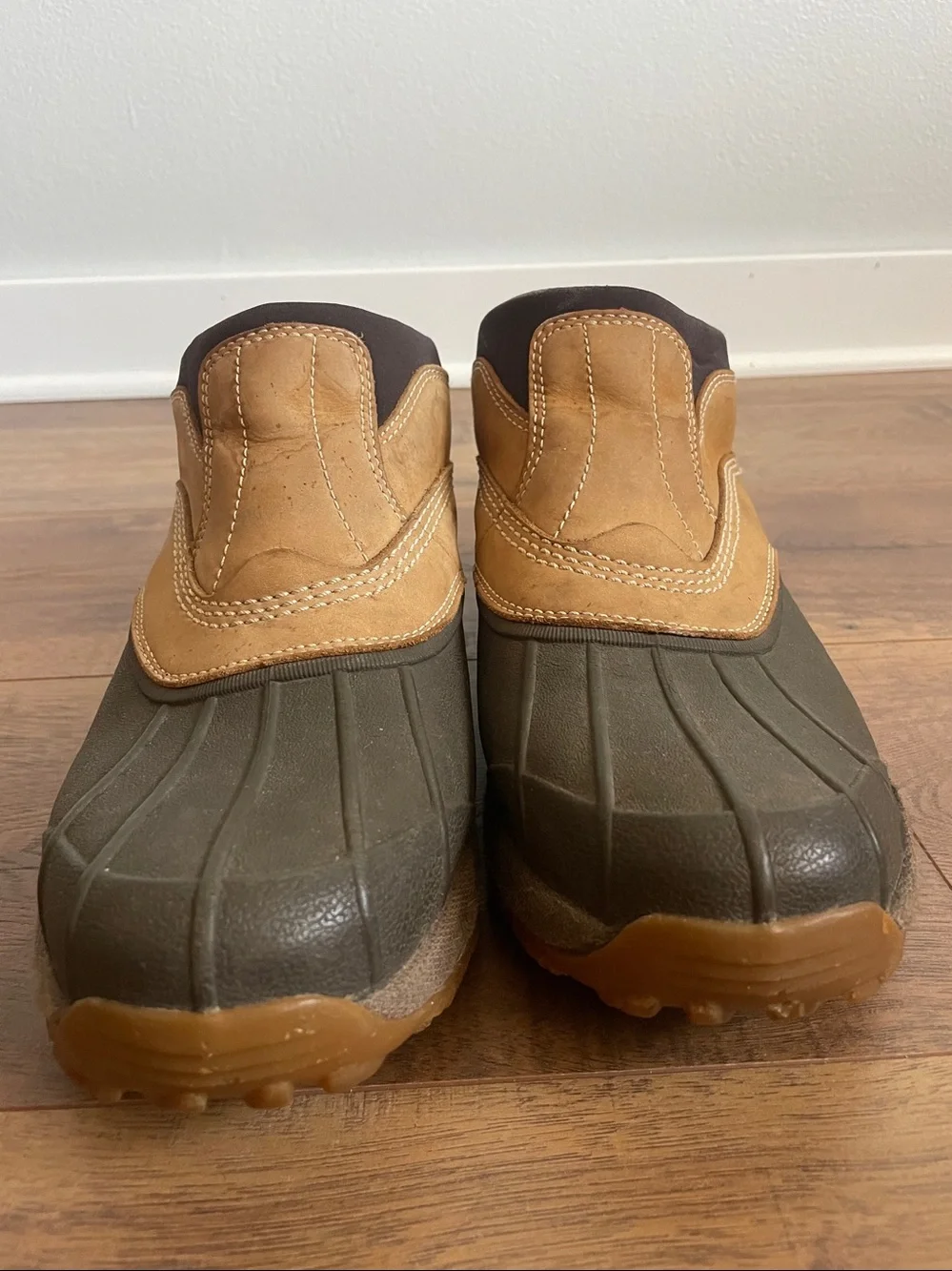 L. L. Bean Men’s Storm Chaser Slip-On Boots Size 10.5